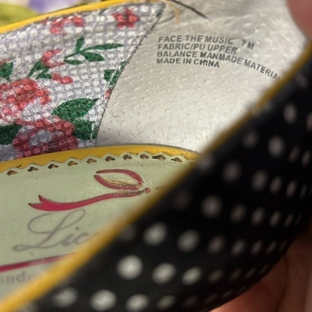 POETIC LICENSE | A Charmed Life Retro Print Polka Dot Print Wedges, size 38